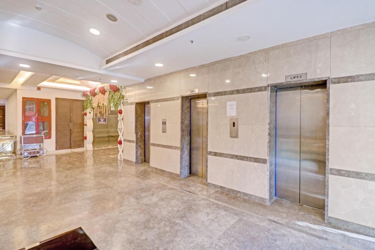 Hotel Oyo Townhouse 484 Sanskriti Delhi  Exterior foto